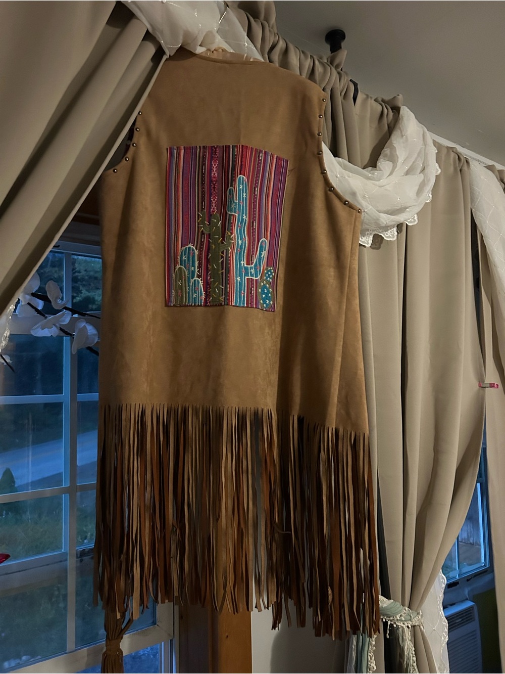Western fringe vest
